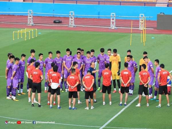 Tin bóng đá VN ngày 10/5: U23 Việt Nam đón thêm 4 ngôi sao của HAGL
